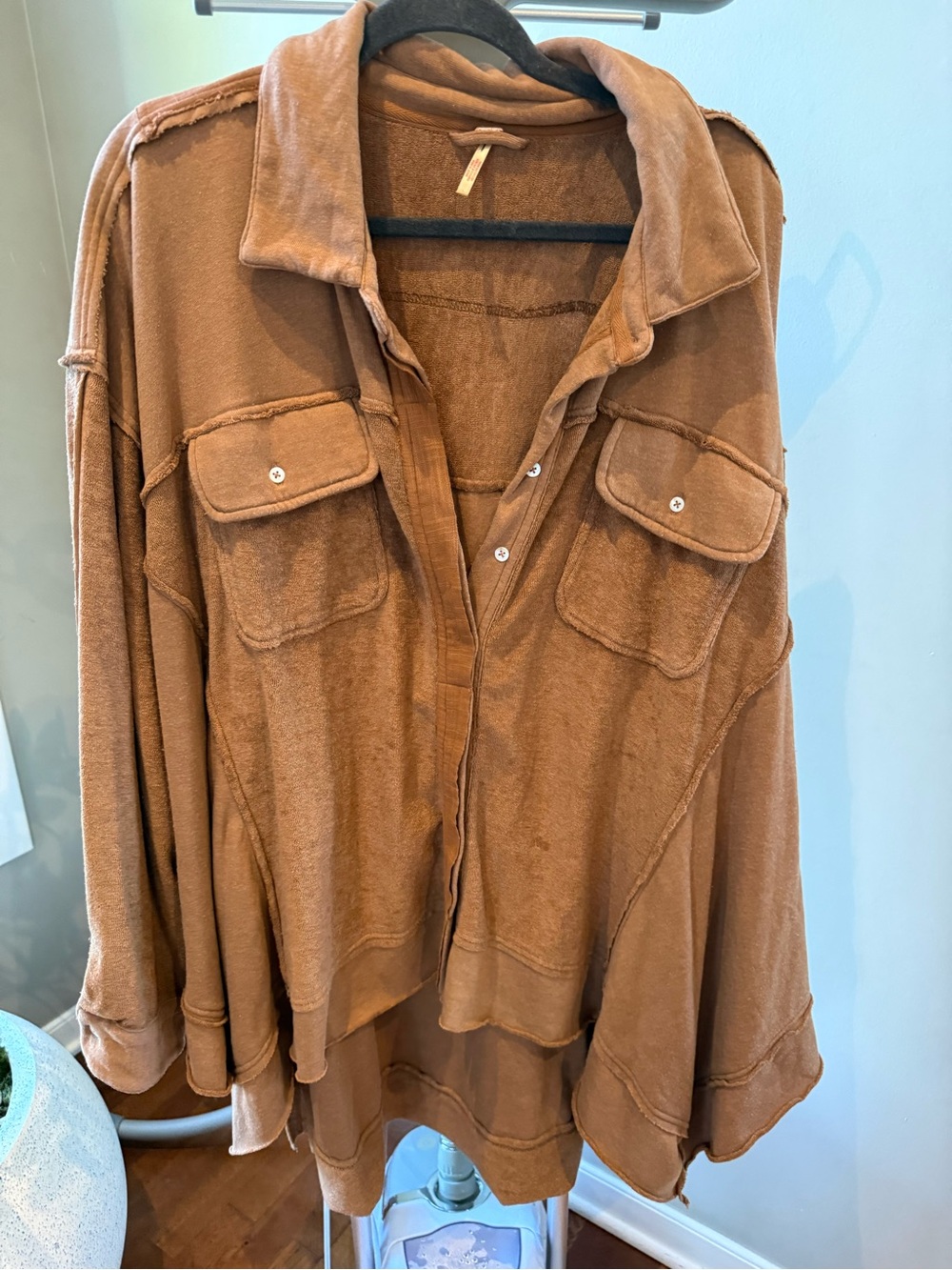 Free People Sweatshirt Hi Lo Slouchy Button Pockets Burnt Sienna Brow - Picture 3 of 10